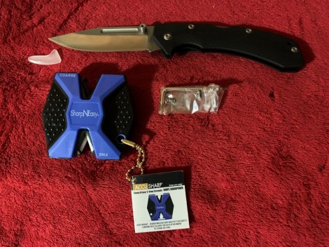 AccuSharp Lockback Knife